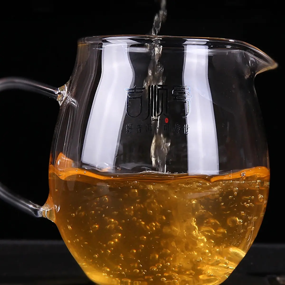 ?這個(gè)普洱有點(diǎn)甜,什么甜?冰糖甜!